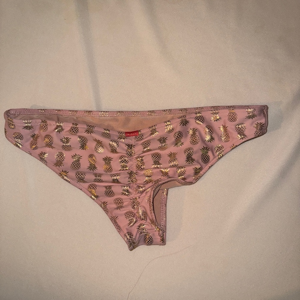 DOLL Swimwear cheeky bottoms